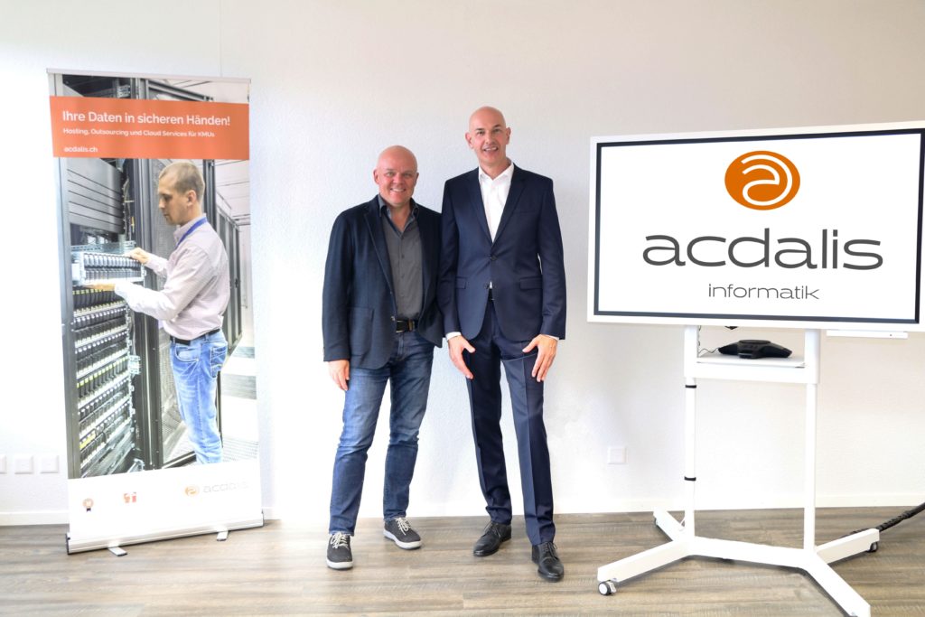 Michael Keinersdorfer, Managing Director acdalis informatik ag, and Uwe Gries, Country Manager DACH Stormshield